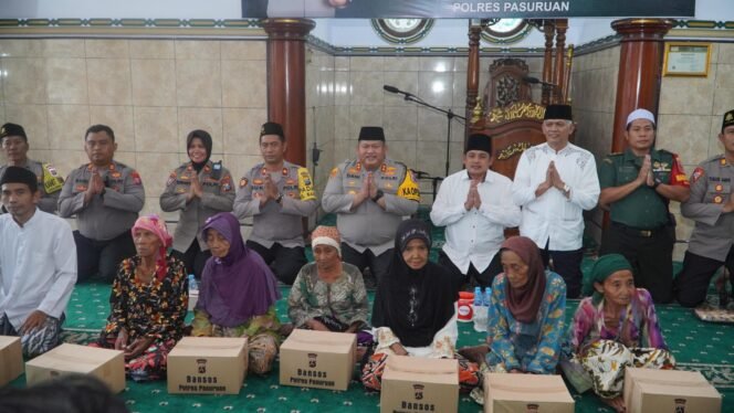 
					Kapolres Pasuruan Gelar Curhat Kamtibmas dan Safari Ramadhan di Masjid Al-Mustakim Rac