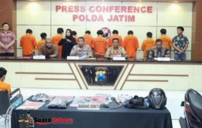 
					Polda Jatim Ungkap Kasus Curanmor, Amankan 11 Pelaku dan Berikan Tindakan Tegas Terukur Kepada DPO Yang Serang Polisi