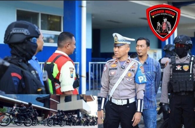 
					Cegah Aksi Premanisme Polda Jatim Gelar Patroli Skala Besar di Operasi Pekat II Semeru 2025